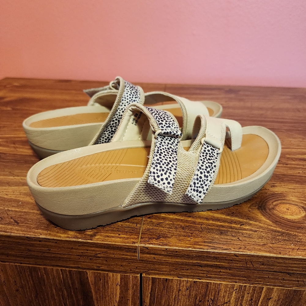 Waterproof sandals